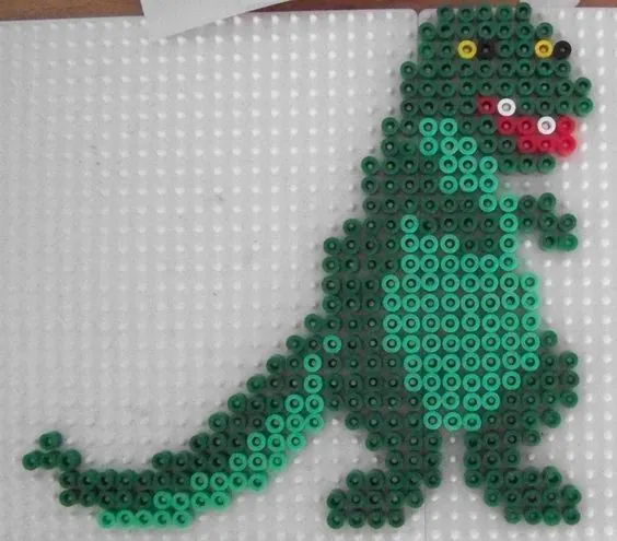 Dinosaur perleplade – inspiration 7