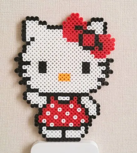 Hello Kitty perleplade – inspiration 17