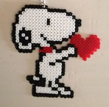 Hjerte perleplade – Snoopy giver et hjerte – Radiserne