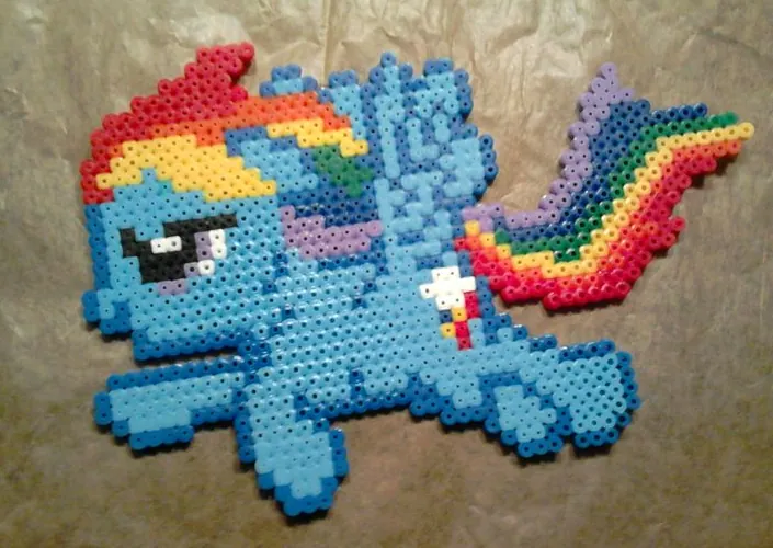 Regnbue perleplade – Rainbow Dash – hele kroppen